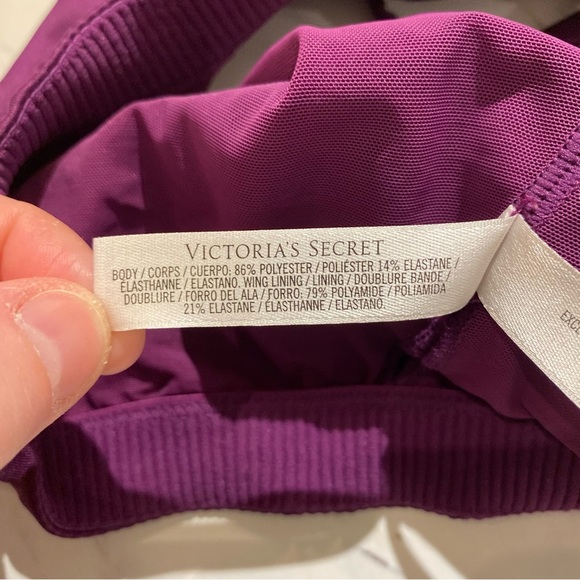 Victoria’s Secret VSX Sport Leggings & sports bra matching set - Picture 12 of 12